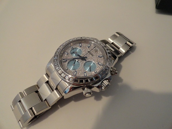 RepliqueFrance-Rolex-Daytona-Diamonds-Réplique-Montre